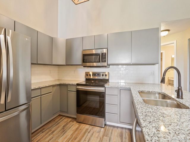3070 W Prentice Avenue D, Littleton, CO 80123