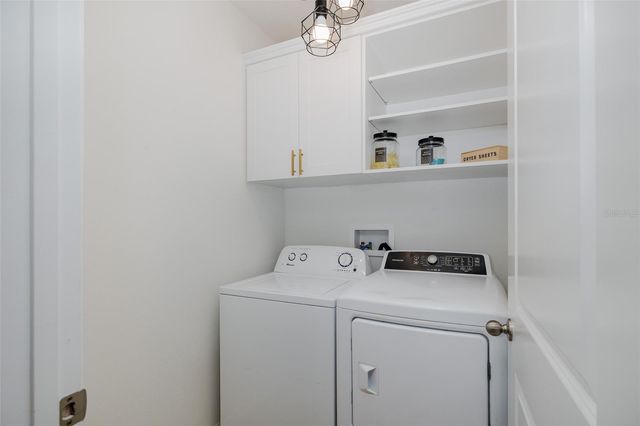 16957 SECRET MEADOW DRIVE, Odessa, FL 33556