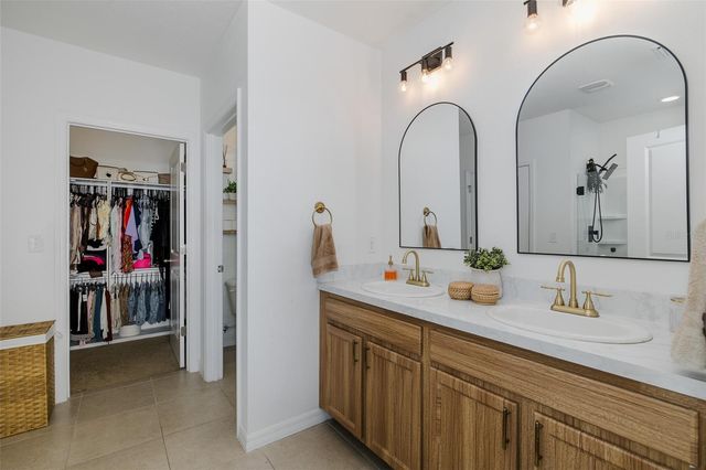 16957 SECRET MEADOW DRIVE, Odessa, FL 33556