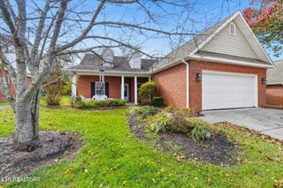 7113 Winter Oaks Way 13, Knoxville, TN 37918