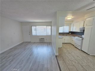 15436 Vanowen 9, Van Nuys, CA 91406