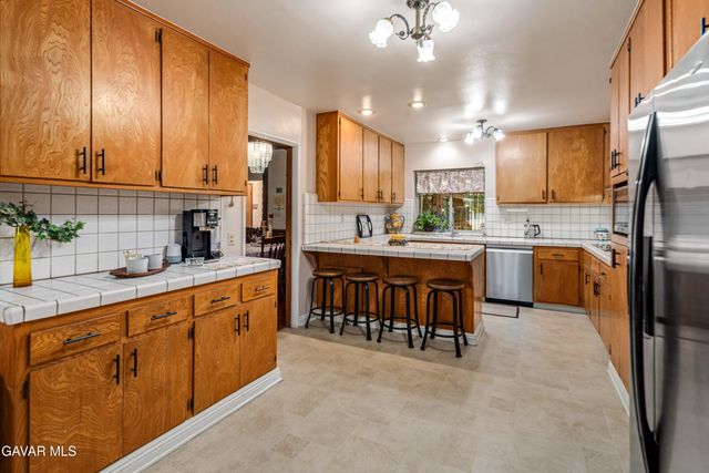 1734 W Lancaster Boulevard, Lancaster, CA 93534