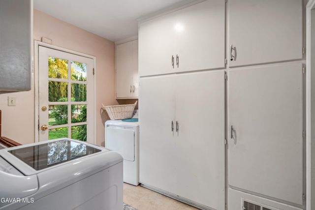 1734 W Lancaster Boulevard, Lancaster, CA 93534