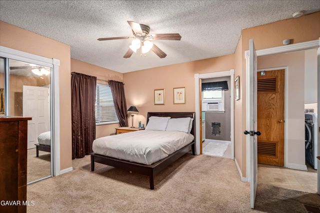 1734 W Lancaster Boulevard, Lancaster, CA 93534