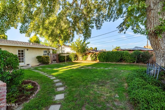 1734 W Lancaster Boulevard, Lancaster, CA 93534