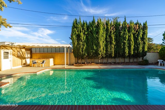 1734 W Lancaster Boulevard, Lancaster, CA 93534