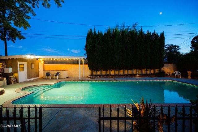 1734 W Lancaster Boulevard, Lancaster, CA 93534