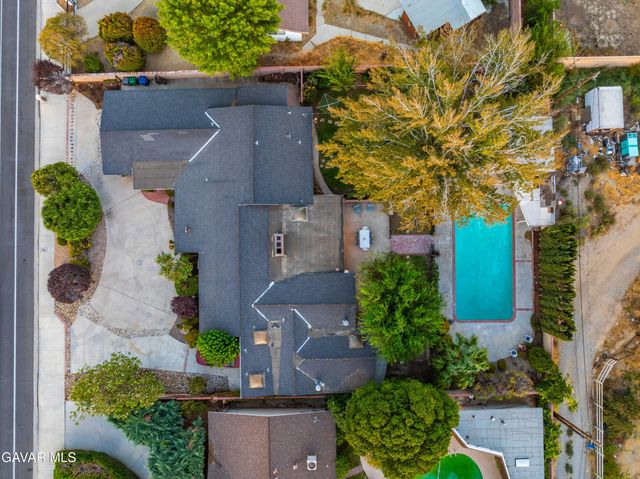 1734 W Lancaster Boulevard, Lancaster, CA 93534