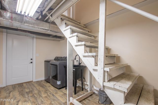 407 & 409 Poplar Street, Bristol, TN 37620