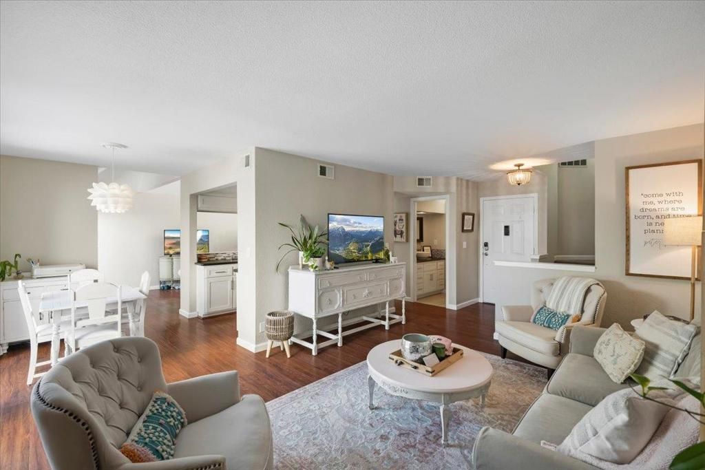 Image 6 of property listing at 8170 Westwood Drive 15, Gilroy, CA 95020