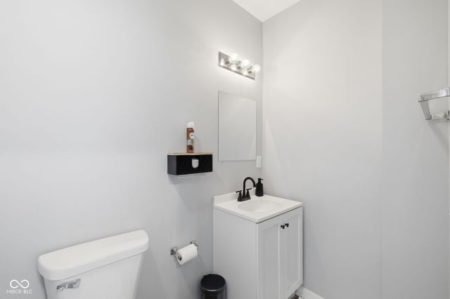 828 River Avenue, Indianapolis, IN 46221