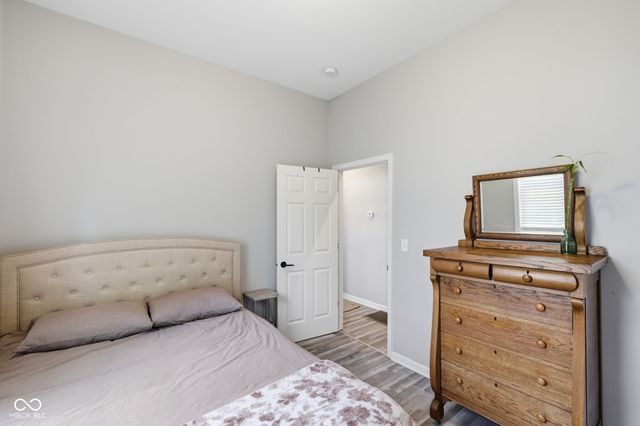 828 River Avenue, Indianapolis, IN 46221