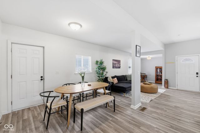 828 River Avenue, Indianapolis, IN 46221