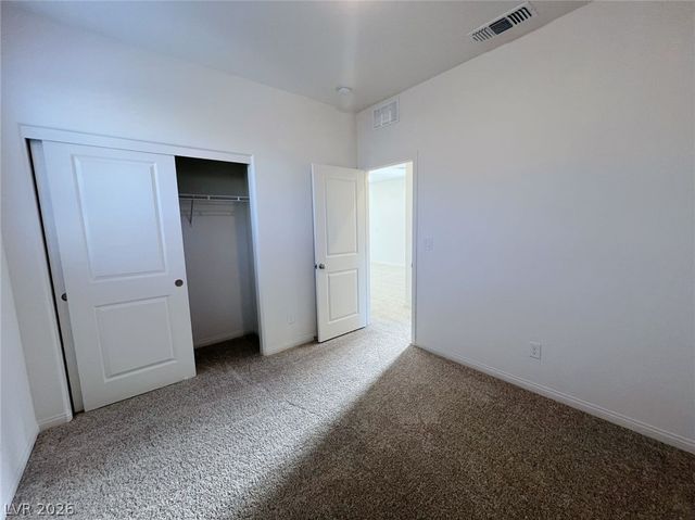 1598 Crested Eagle Street, Las Vegas, NV 89138