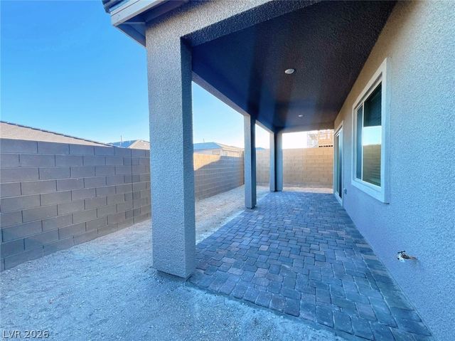 1598 Crested Eagle Street, Las Vegas, NV 89138