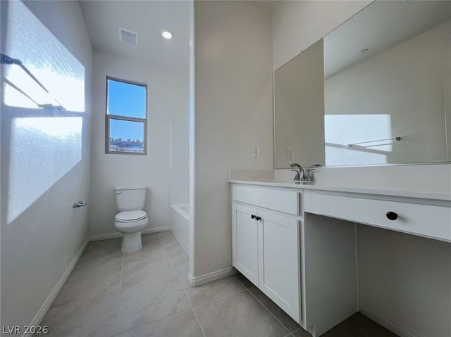 1598 Crested Eagle Street, Las Vegas, NV 89138