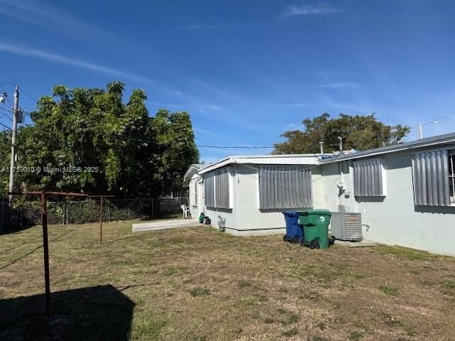 10460 SW 149th St, Miami, FL 33176