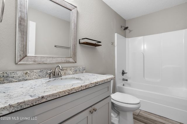 3004 Rue Acadian Gardens, D'iberville, MS 39540