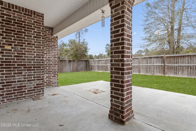 3004 Rue Acadian Gardens, D'iberville, MS 39540