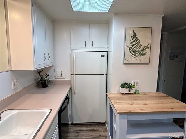 1460 Pelham Road M5-106F, Seal Beach, CA 90740