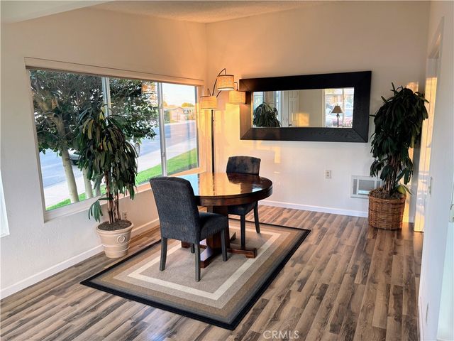 1460 Pelham Road M5-106F, Seal Beach, CA 90740