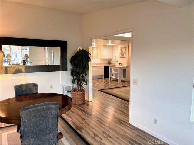 1460 Pelham Road M5-106F, Seal Beach, CA 90740