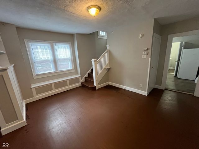 4218 Carrollton Avenue, Indianapolis, IN 46205