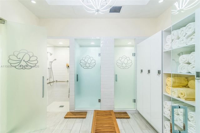 2100 N Ocean Blvd 6C, Fort Lauderdale, FL 33305