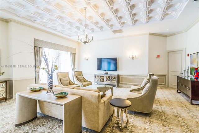 2100 N Ocean Blvd 6C, Fort Lauderdale, FL 33305