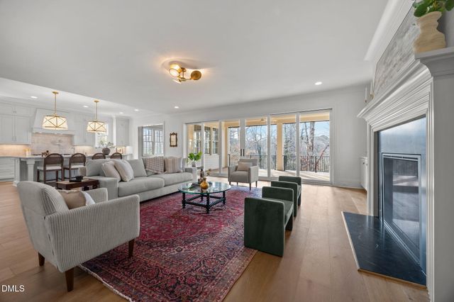 126 E Drewry Lane, Raleigh, NC 27609