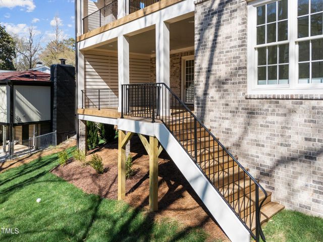 126 E Drewry Lane, Raleigh, NC 27609