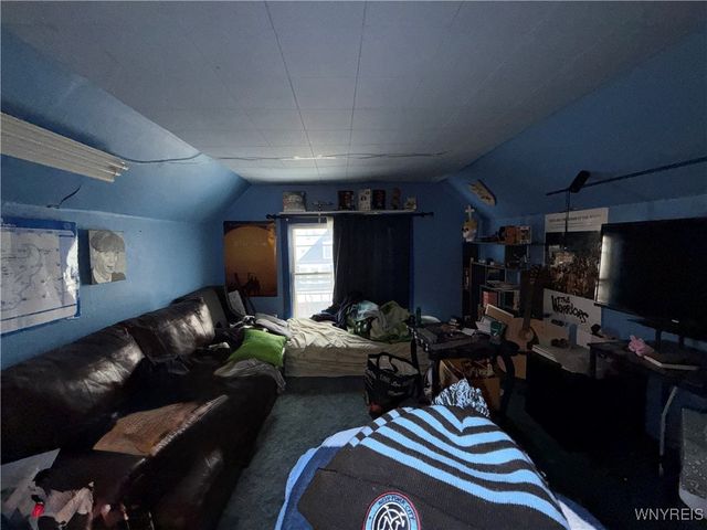 143 Riverside Avenue, Buffalo, NY 14207