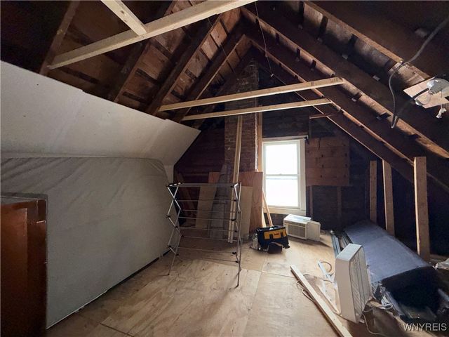 143 Riverside Avenue, Buffalo, NY 14207