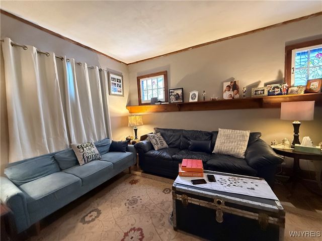 143 Riverside Avenue, Buffalo, NY 14207