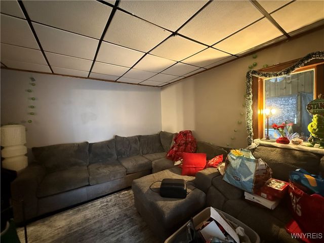 143 Riverside Avenue, Buffalo, NY 14207