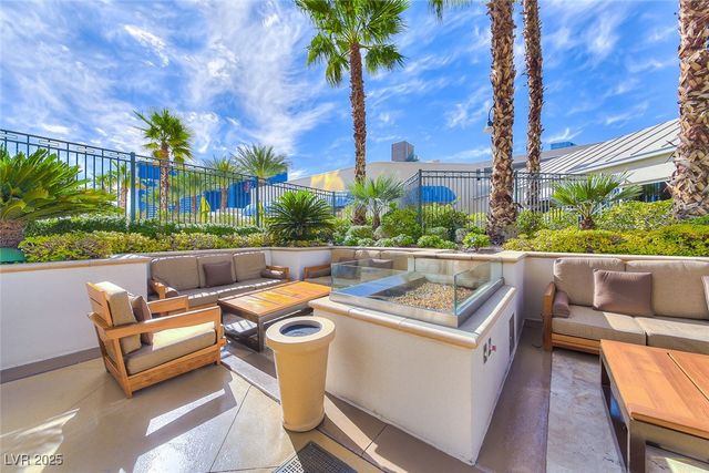 145 East Harmon Avenue 1121, Las Vegas, NV 89109