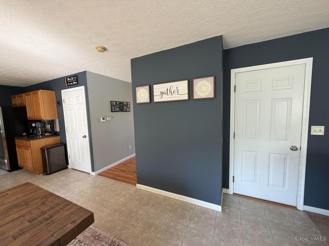 6086 Deer Crossing Court, Miami Twp, OH 45150