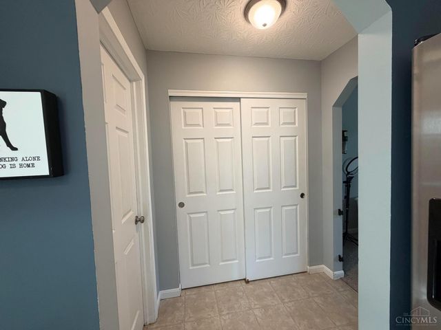 6086 Deer Crossing Court, Miami Twp, OH 45150