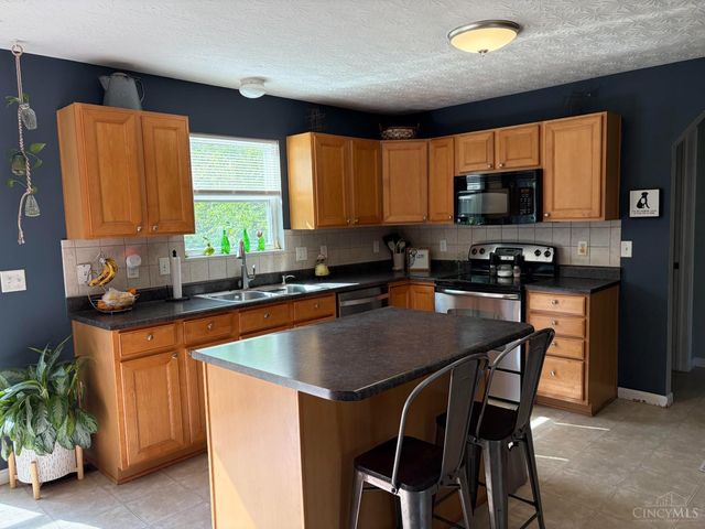 6086 Deer Crossing Court, Miami Twp, OH 45150