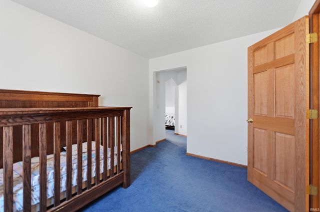 8528 Spring Forest Drive, Fort Wayne, IN 46804