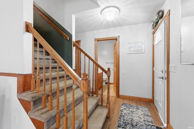 8528 Spring Forest Drive, Fort Wayne, IN 46804