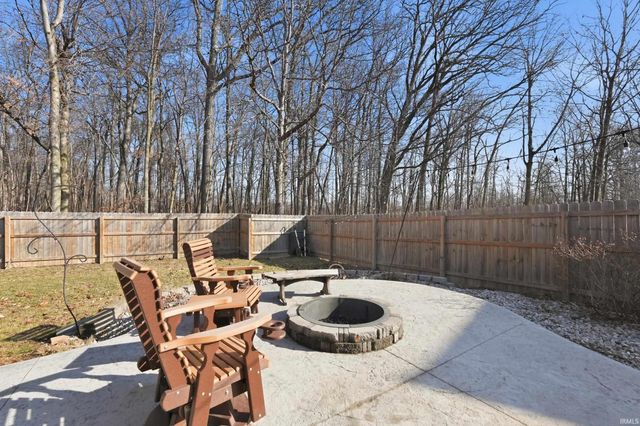 8528 Spring Forest Drive, Fort Wayne, IN 46804