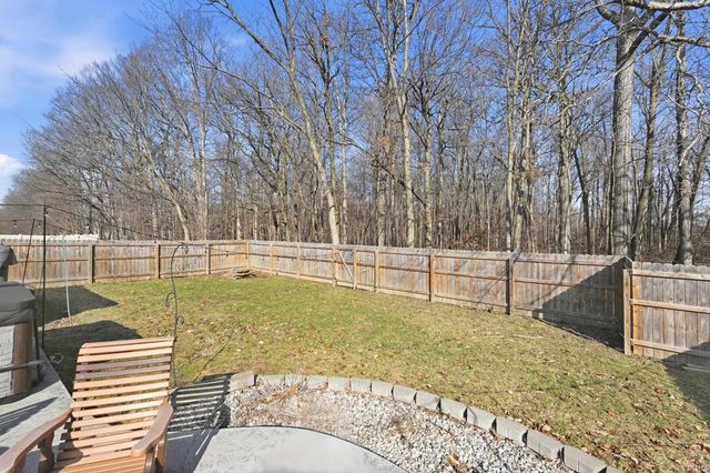 8528 Spring Forest Drive, Fort Wayne, IN 46804