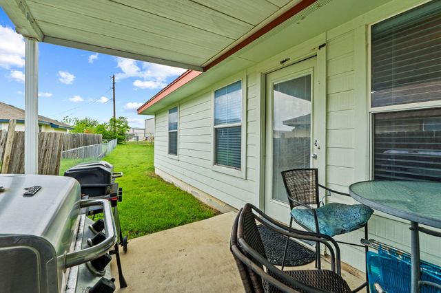 243-245 Marvin CV, Hutto, TX 78634