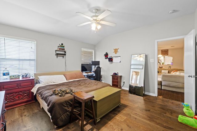 243-245 Marvin CV, Hutto, TX 78634