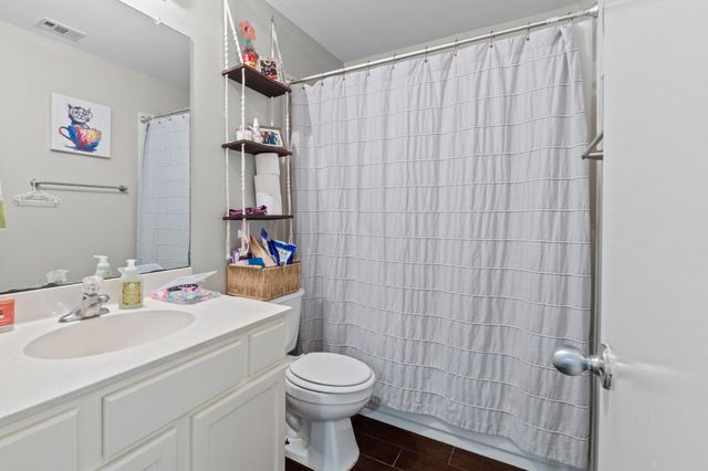 243-245 Marvin CV, Hutto, TX 78634