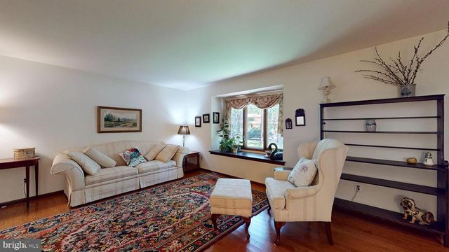 5 PLEASANT MILL CT, Medford, NJ 08055