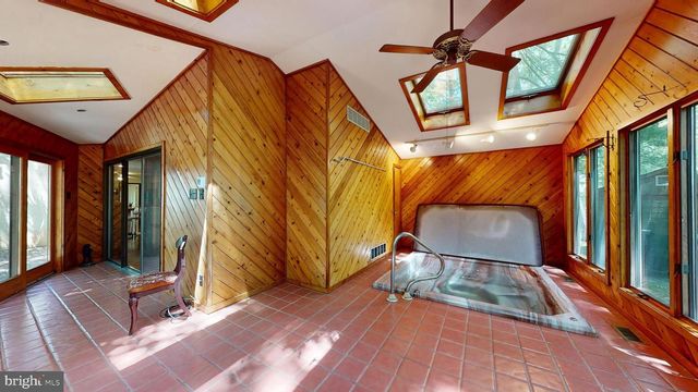 5 PLEASANT MILL CT, Medford, NJ 08055