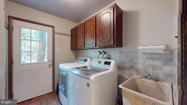 5 PLEASANT MILL CT, Medford, NJ 08055