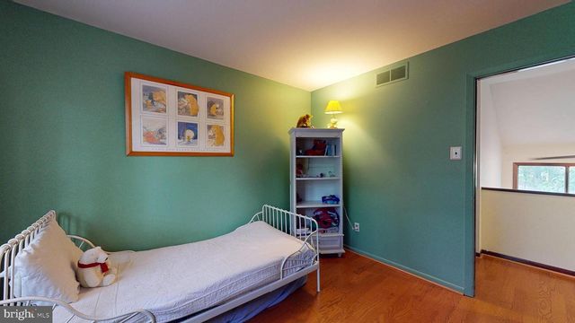 5 PLEASANT MILL CT, Medford, NJ 08055